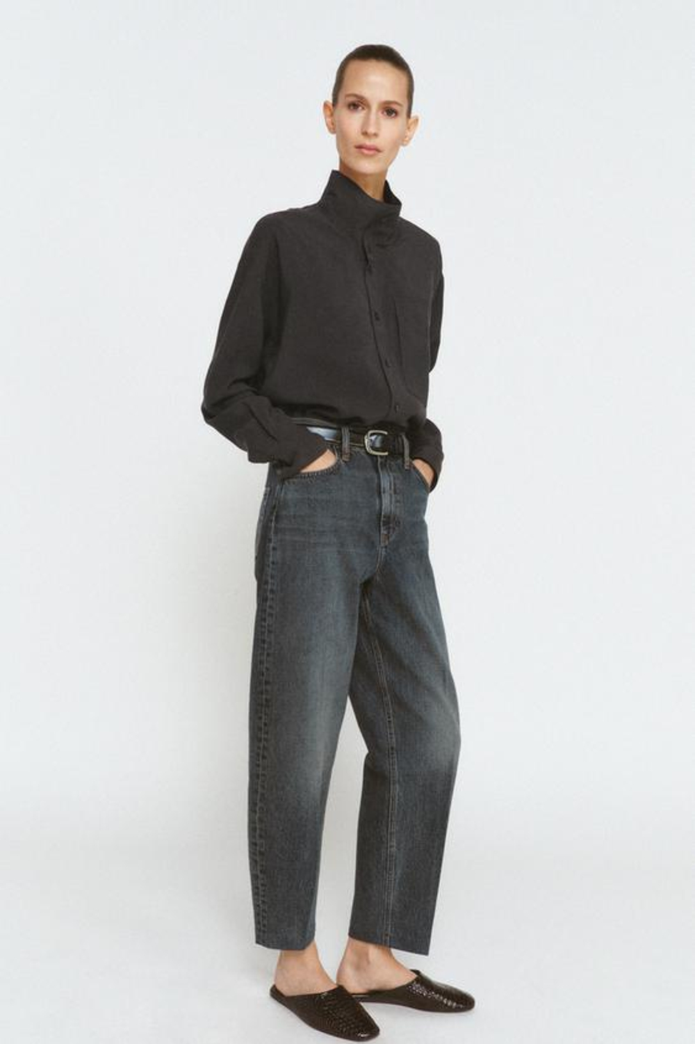 ZARA ДЖИНСЫ BARREL С ВЫСОКОЙ ПОСАДКОЙ — ZW COLLECTION, СИНИЙ