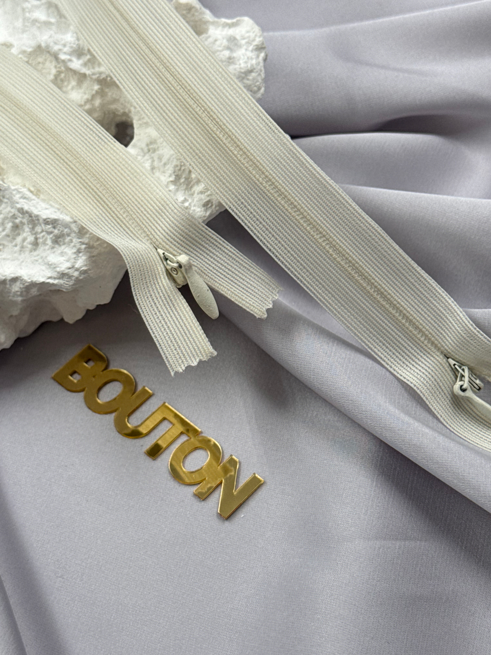 Riri Молния потайная, неразъемная, 3 мм, бело-бежевый светлый