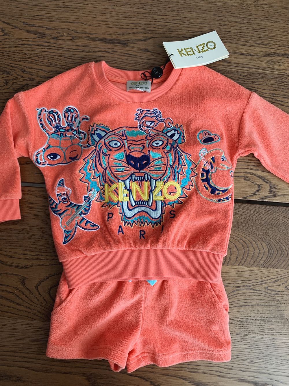 Костюм Kenzo