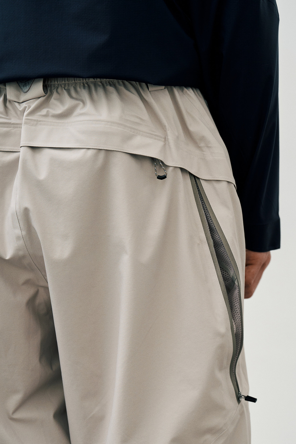 Брюки Nothomme Blue Nano-Grade Lightweight Shell Pants "Light Grey"