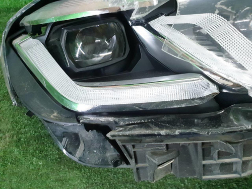 Фара правая BMW 5er G30 (2020-2023) LED
