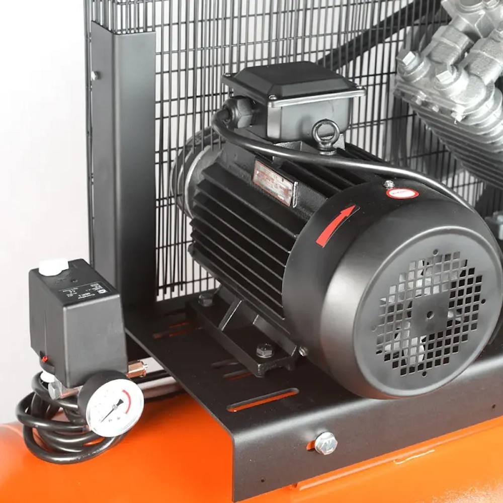 Компрессор поршневой ременной Patriot Remeza СБ 4/Ф-500 LT 100, 520306375