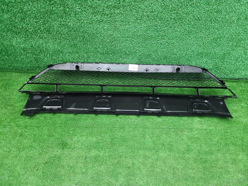 Решетка перед. бампера Mercedes GLC X253 15-19 AMG