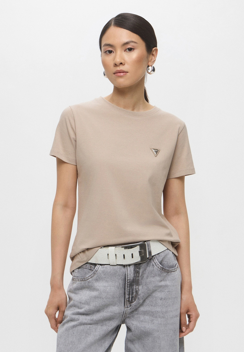 Футболка  женская GUESS