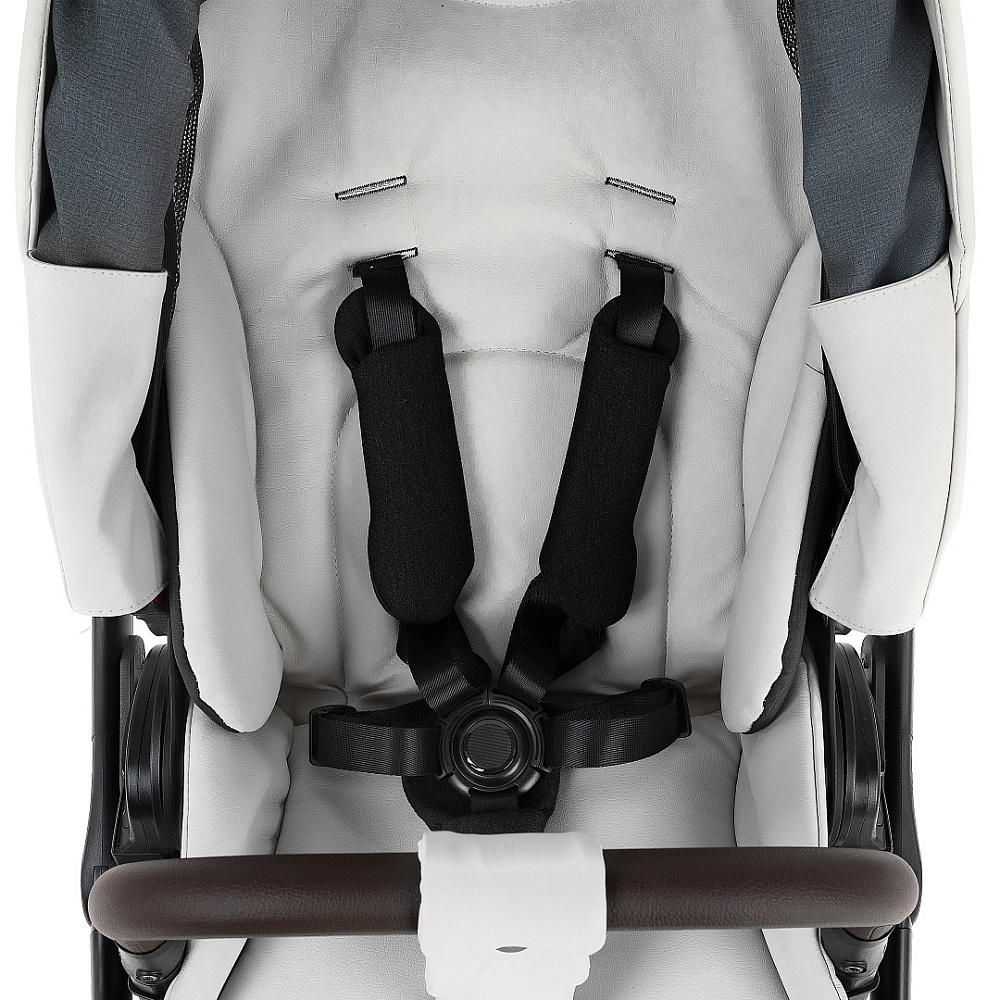 Детская коляска Roan Esso Кожа 3 в 1 с автокреслом Pituso Baesa Pro Black ESSK/215/1 White/Black/руч.Тем.коричневый
