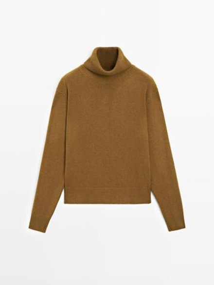 Massimo Dutti Свитер из смесовой шерсти с высоким воротником, светлый хаки