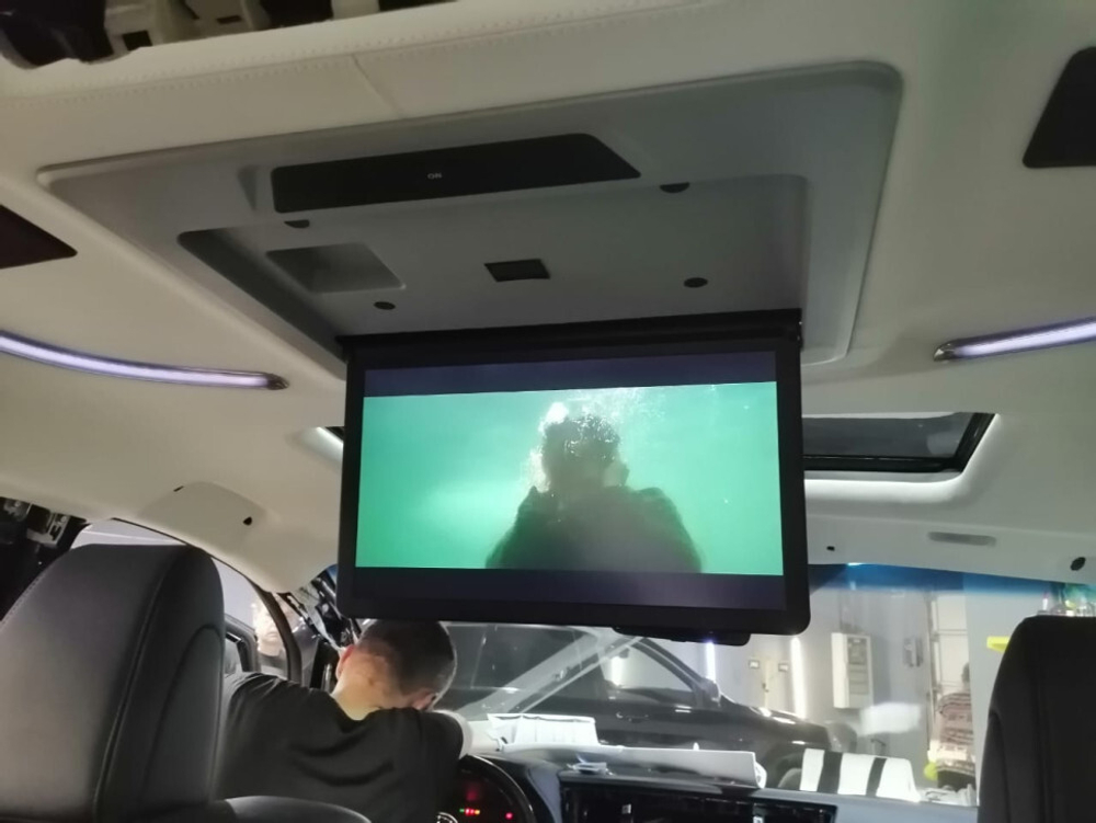 Монитор потолочный моторизированный для Toyota Alphard - ERGO ER15AFL 15,6" (1920х1080 FullHD, Android, 3+32Gb) серый