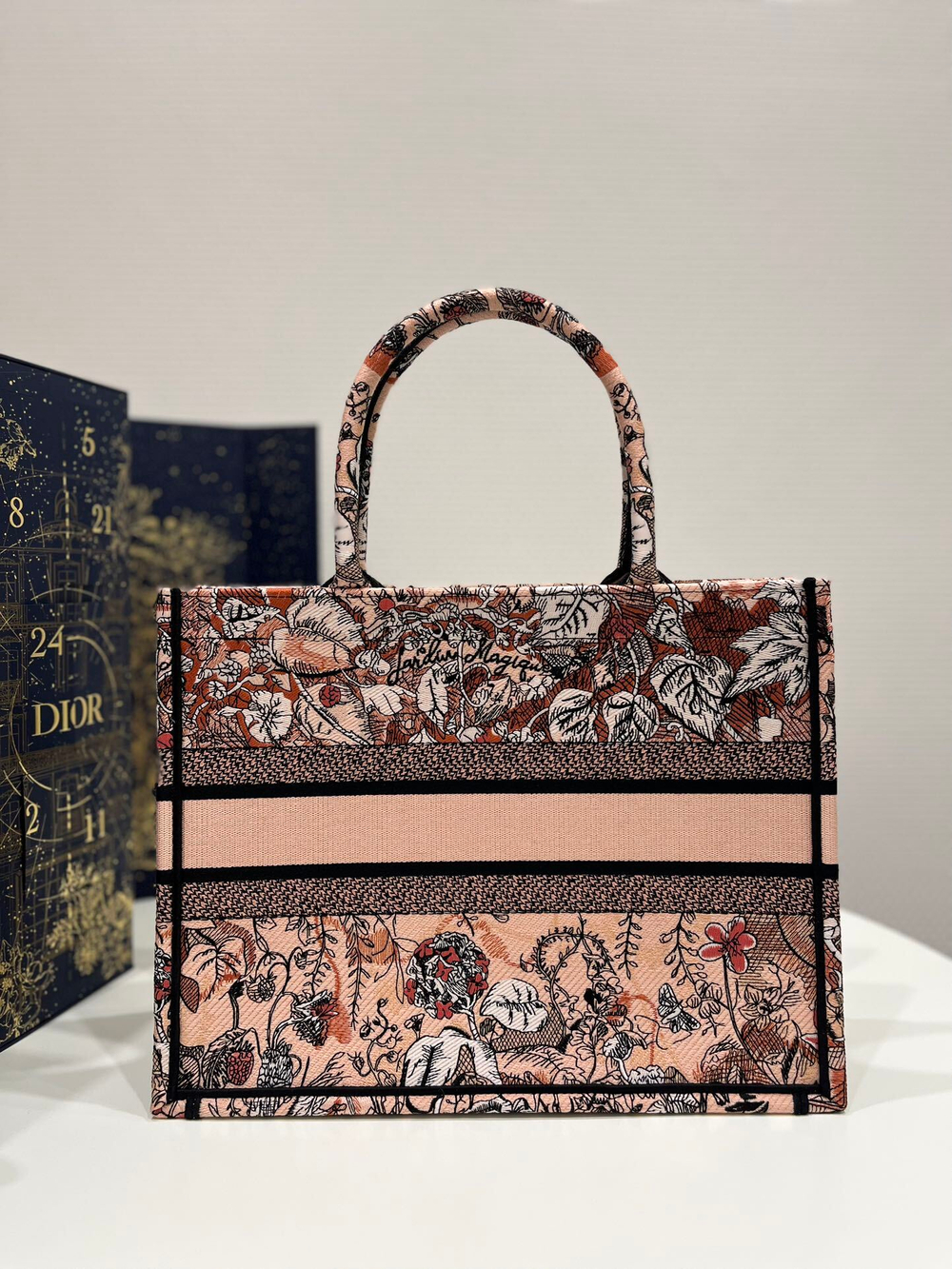Christian Dior Book Tote 36 cm