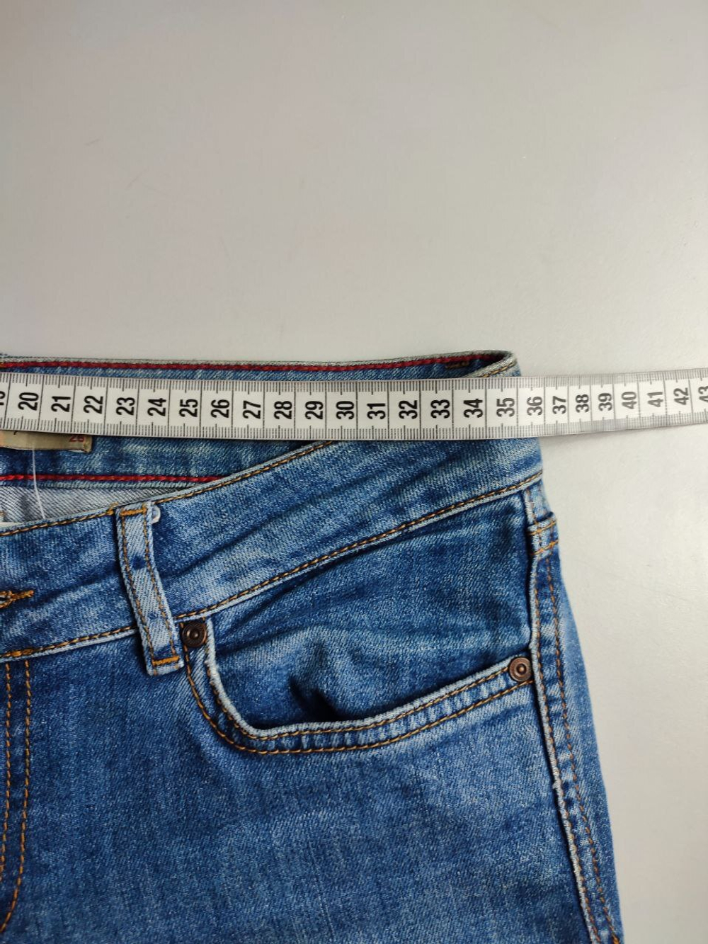 Джинсы BluSEyes на каждый день 44 размер