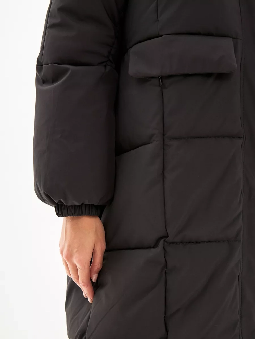 Пуховик зимний длинный с капюшоном оверсайз