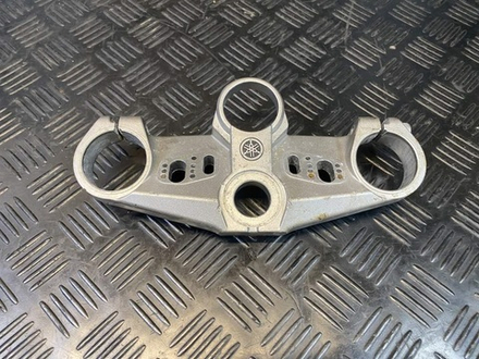 Траверса верхняя Yamaha FJR1300A RP13A 2010