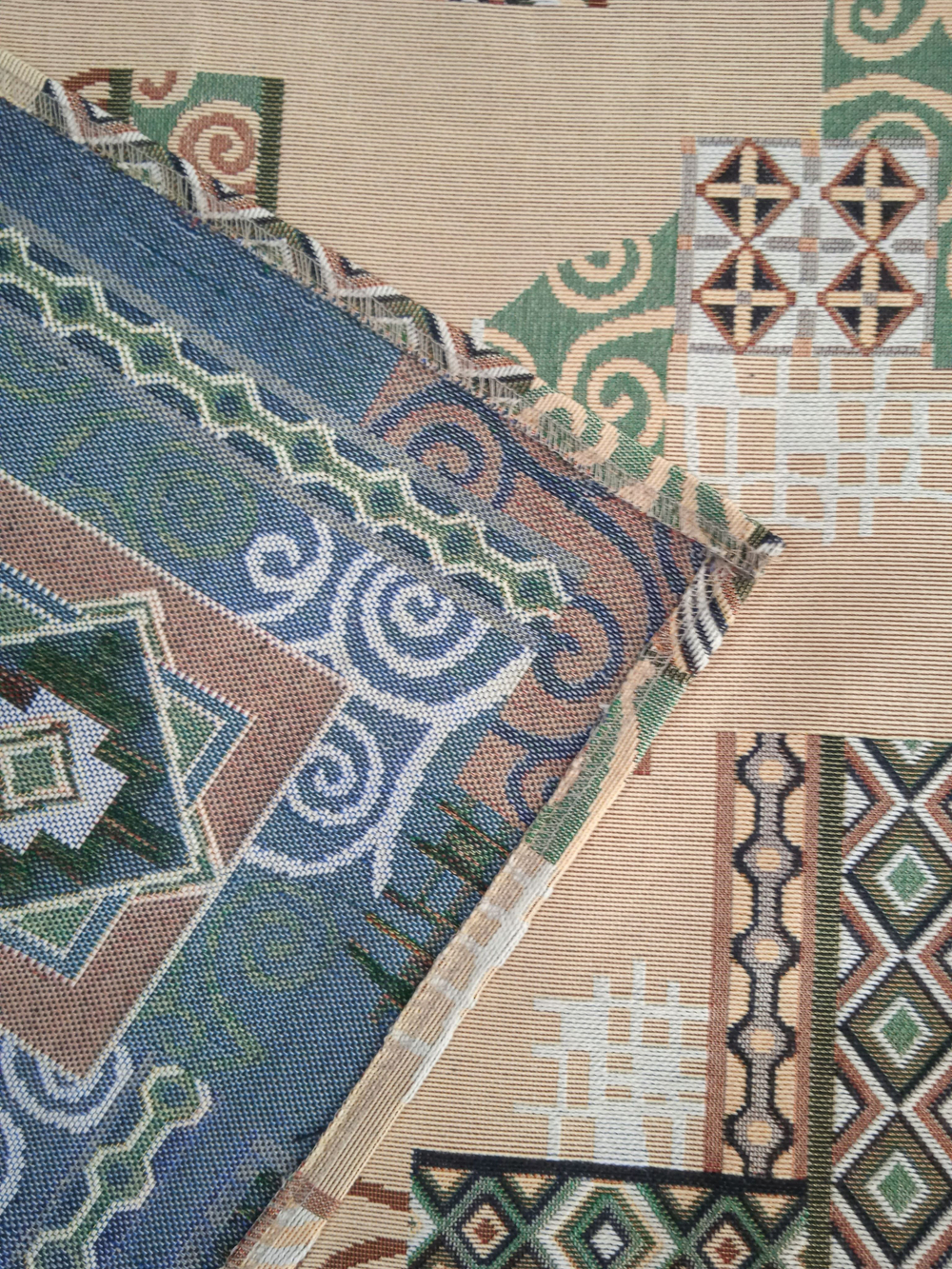 Покрывало гобеленовое Аметист 145-1 2-спальное (180х200)