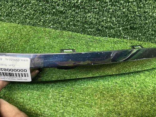 Молдинг заднего бампера правый VW Touareg 3 18-23