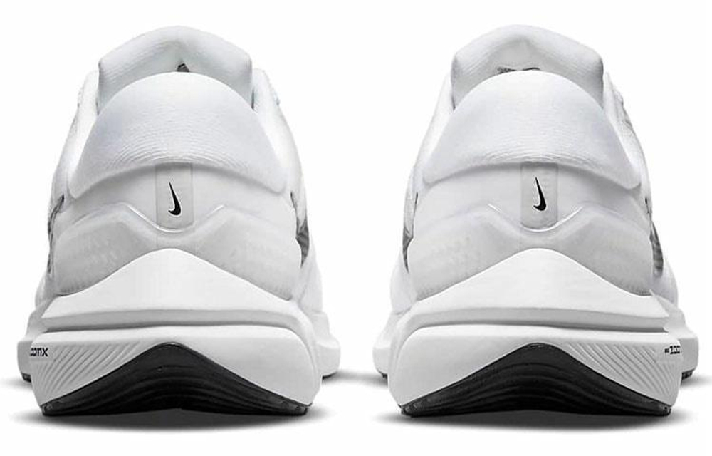 Кроссовки Nike Air Zoom Vomero 16