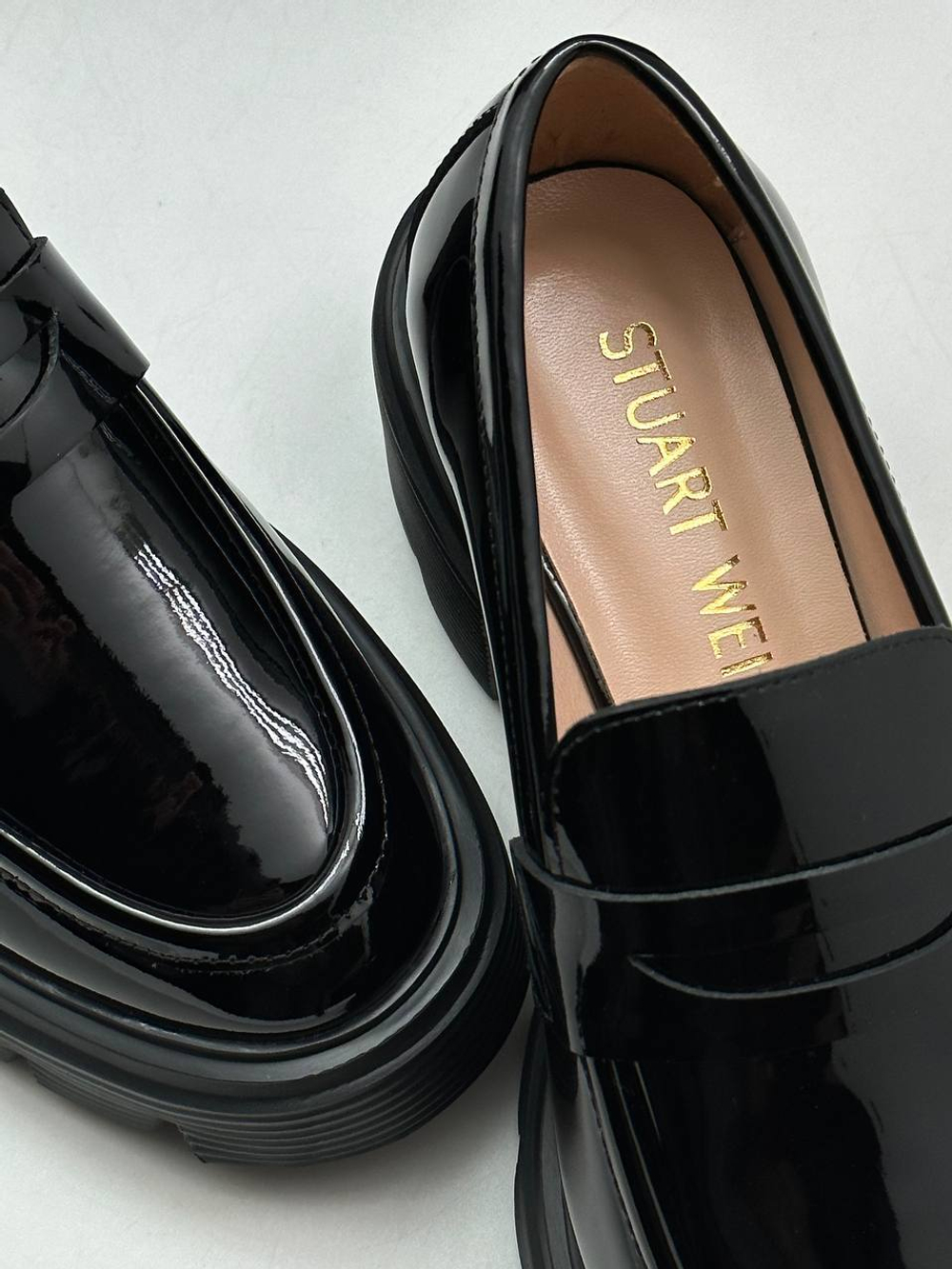 Лоферы Stuart Weitzman