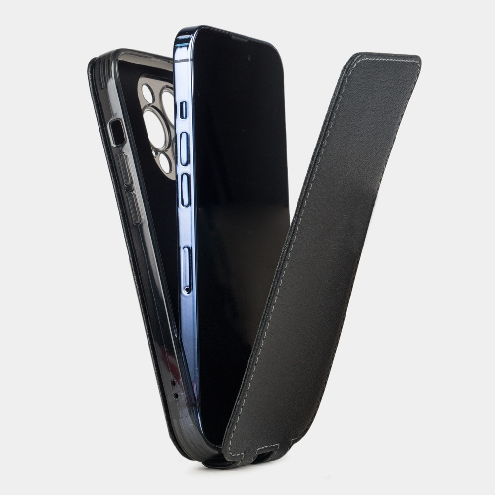 Чехол кожаный для iPhone 14 Pro черного цвета