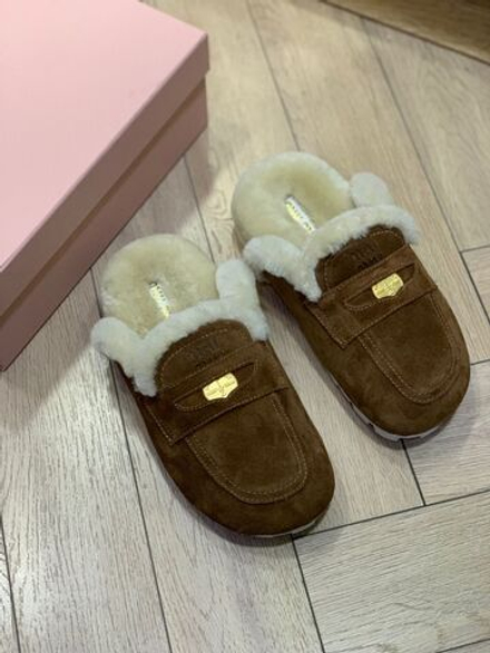 Сабо Miu Miu