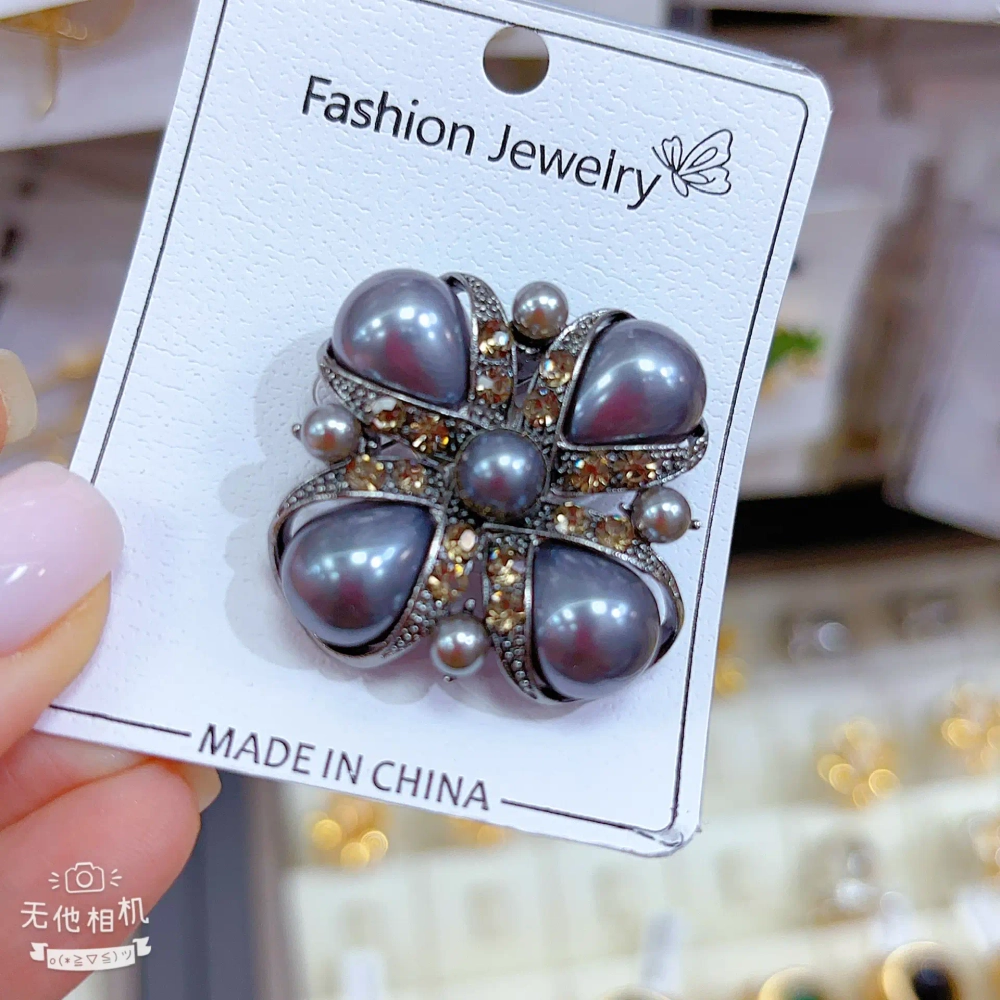 Броши Jewelry - арт034