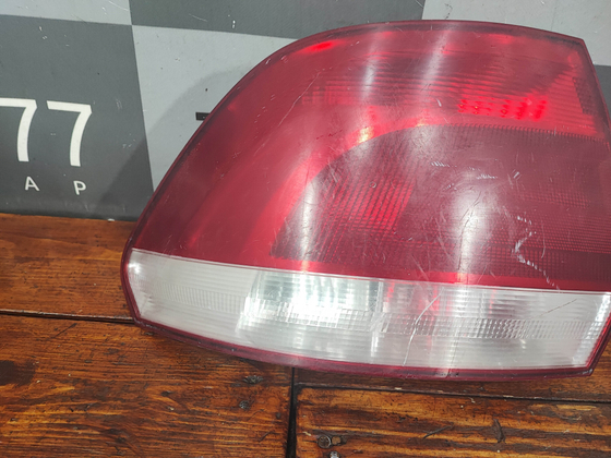 Фонарь задний левый VW Polo 5 Sedan 10-15 Б/У Оригинал 6RU945095G