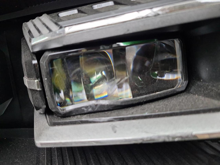 Фара правая BYD FangChengBao Leopard 5 (23-нв) LED