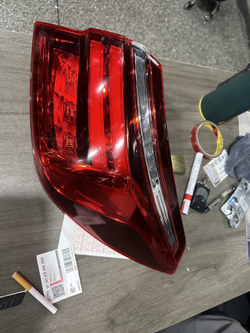 Honda Inspire задний фонарь (левая/правая, внутренний/наружный)