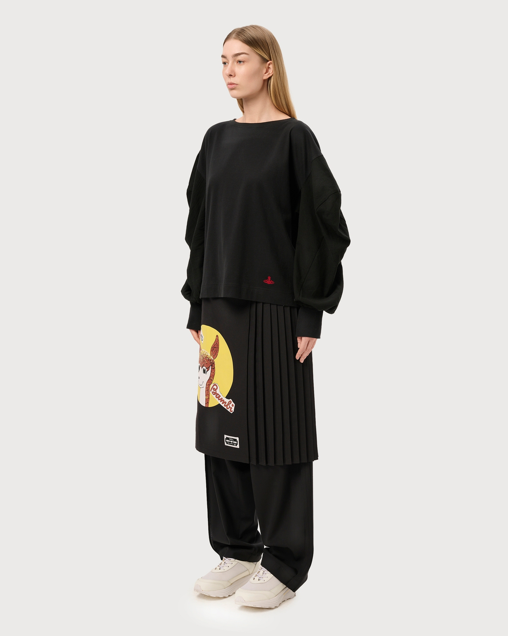 VIVIENNE WESTWOOD RED LABEL ЛОНГСЛИВ ЧЕРНЫЙ С ВЫШИВКОЙ С ОБЪЕМНЫМИ РУКОВАМИ