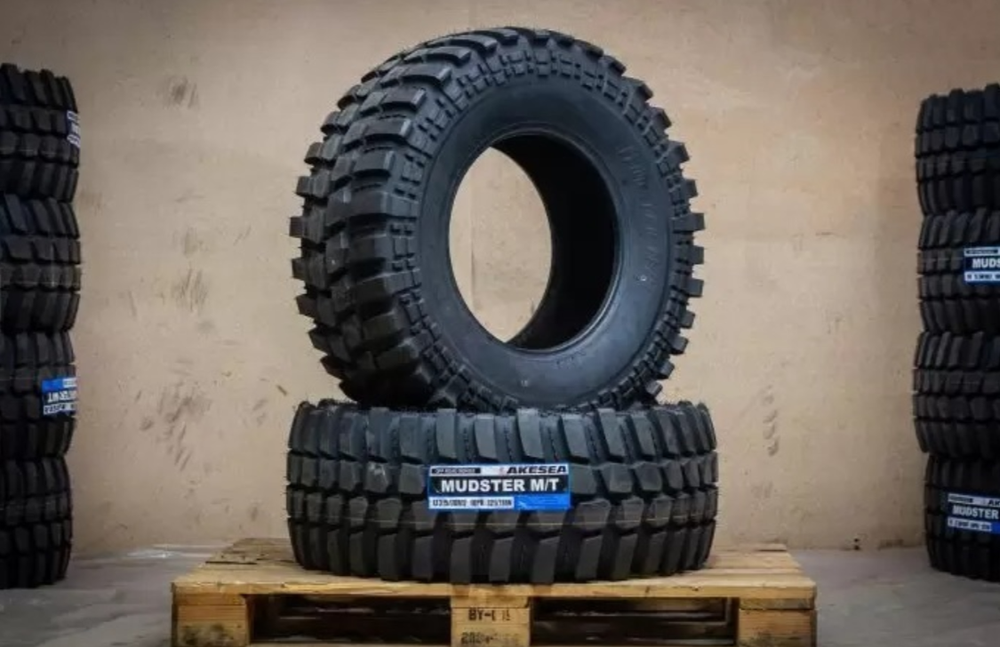Шина Lakesea Mudster M/T 235/75R15 LT 104/101N