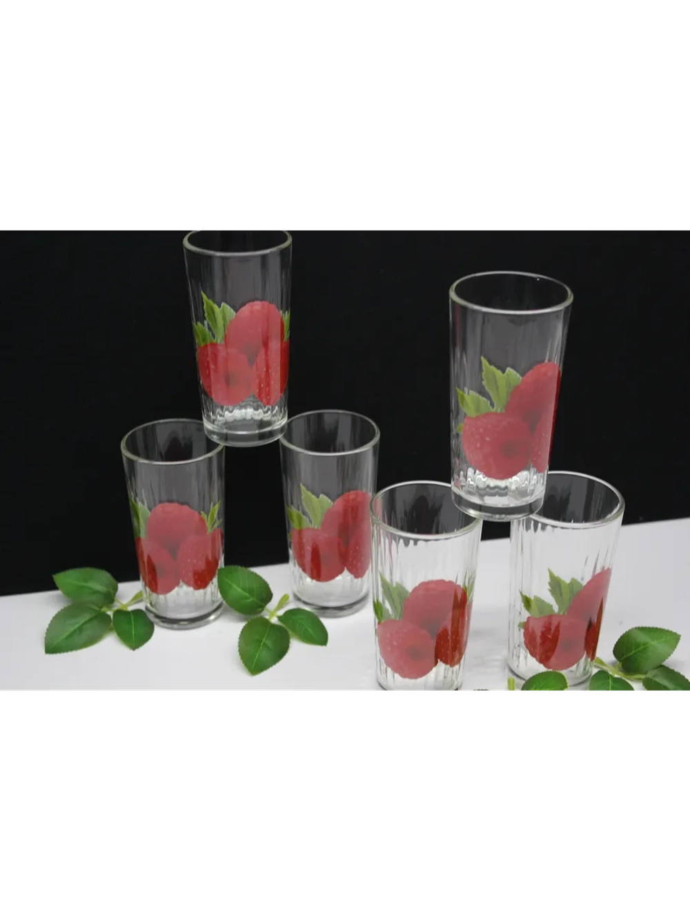 Набор стаканов