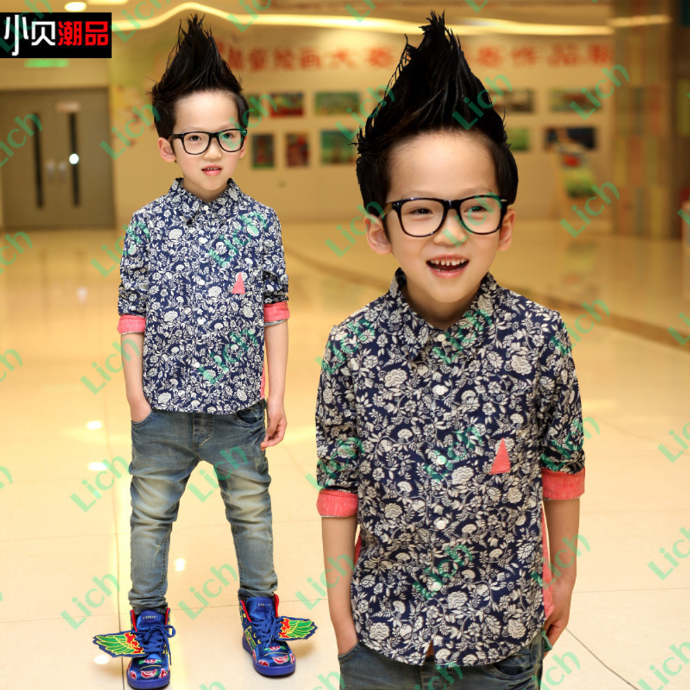 Рубашка с растительным принтом и контрастными вставками