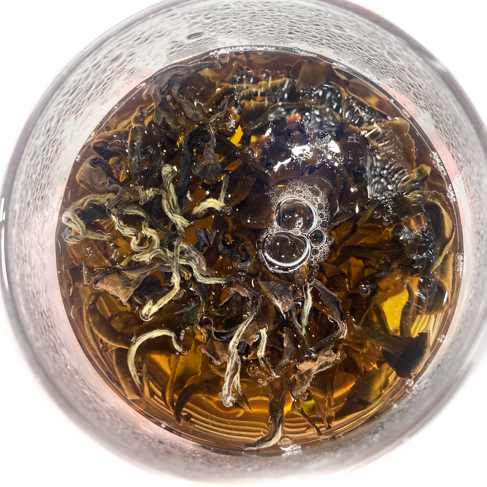 Дун Фан Мэй Жень (東方美人) Улун Восточная красавица Тайвань