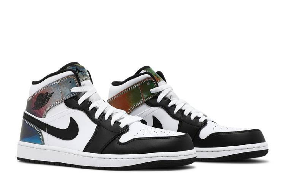 Кроссовки Jordan Air Jordan 1 Mid "Heat Reactive"