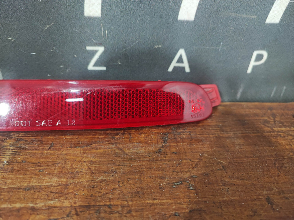 Катафот Отражатель задний правый Kia Soul 3 (SK3) 19-нв Б/У Оригинал 92406K0000