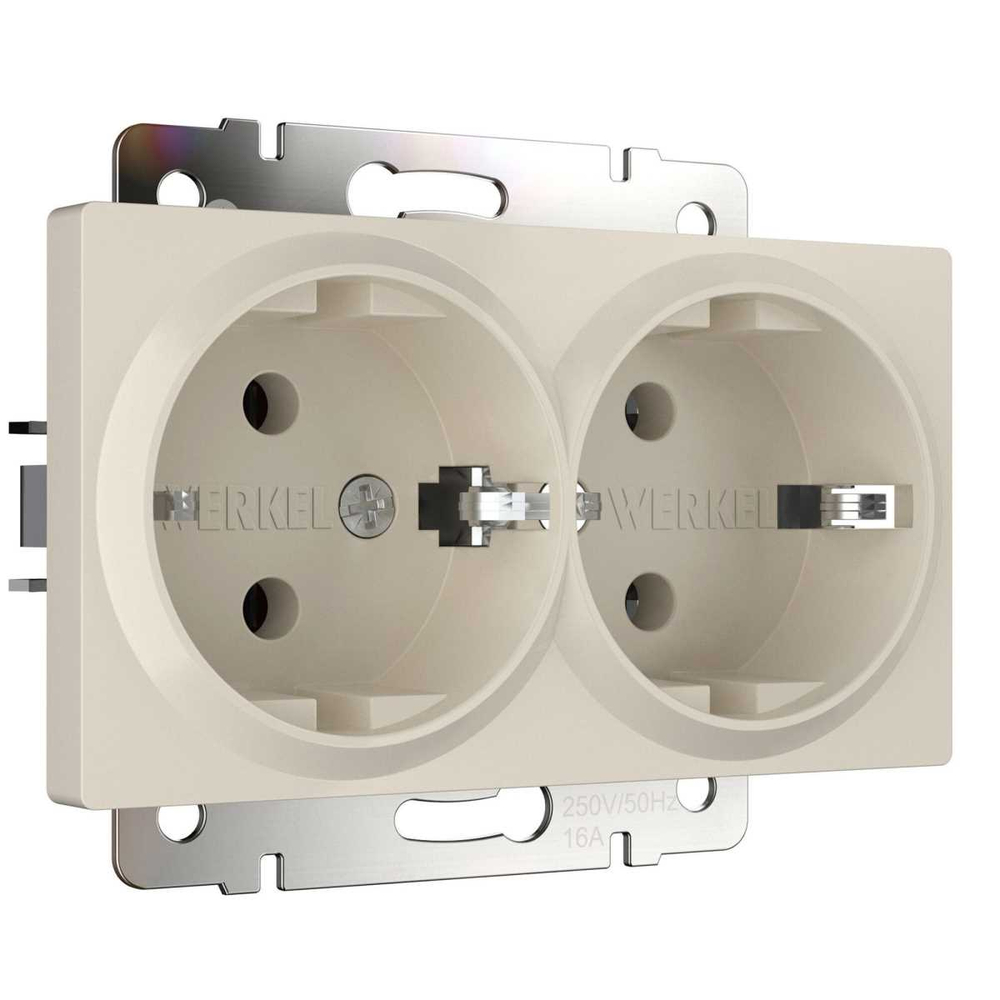 Розетка двойная с заземлением Werkel айвори матовый W1172062 4690389192142