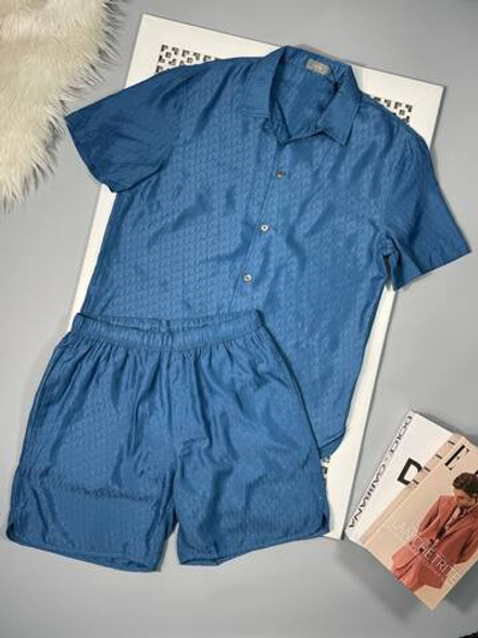 Прогулочный костюм Christian Dior