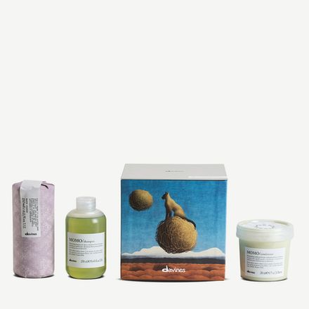 Набор MОМО 2025 ДЛЯ УВЛАЖНЕНИЯ ВОЛОС