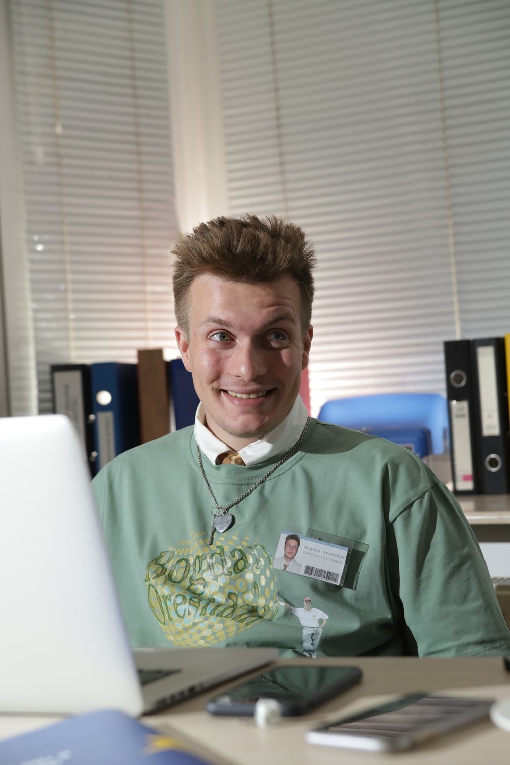 Футболка BOGDAN ORESHKIN