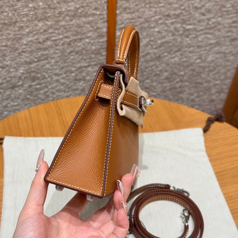 Hermes Kelly 19