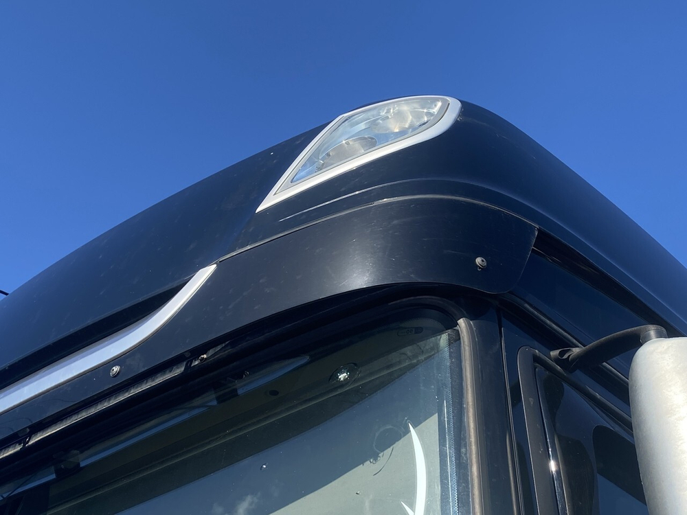 Козырек солнцезащитный 2019г