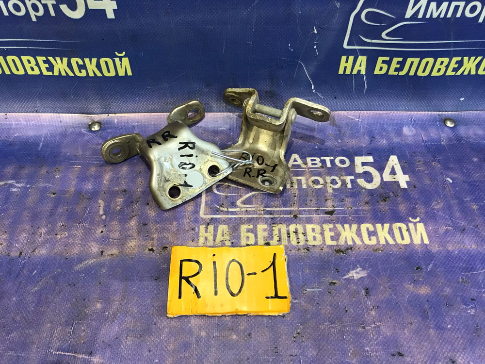 Петля двери задней правой Kia RIO 2004