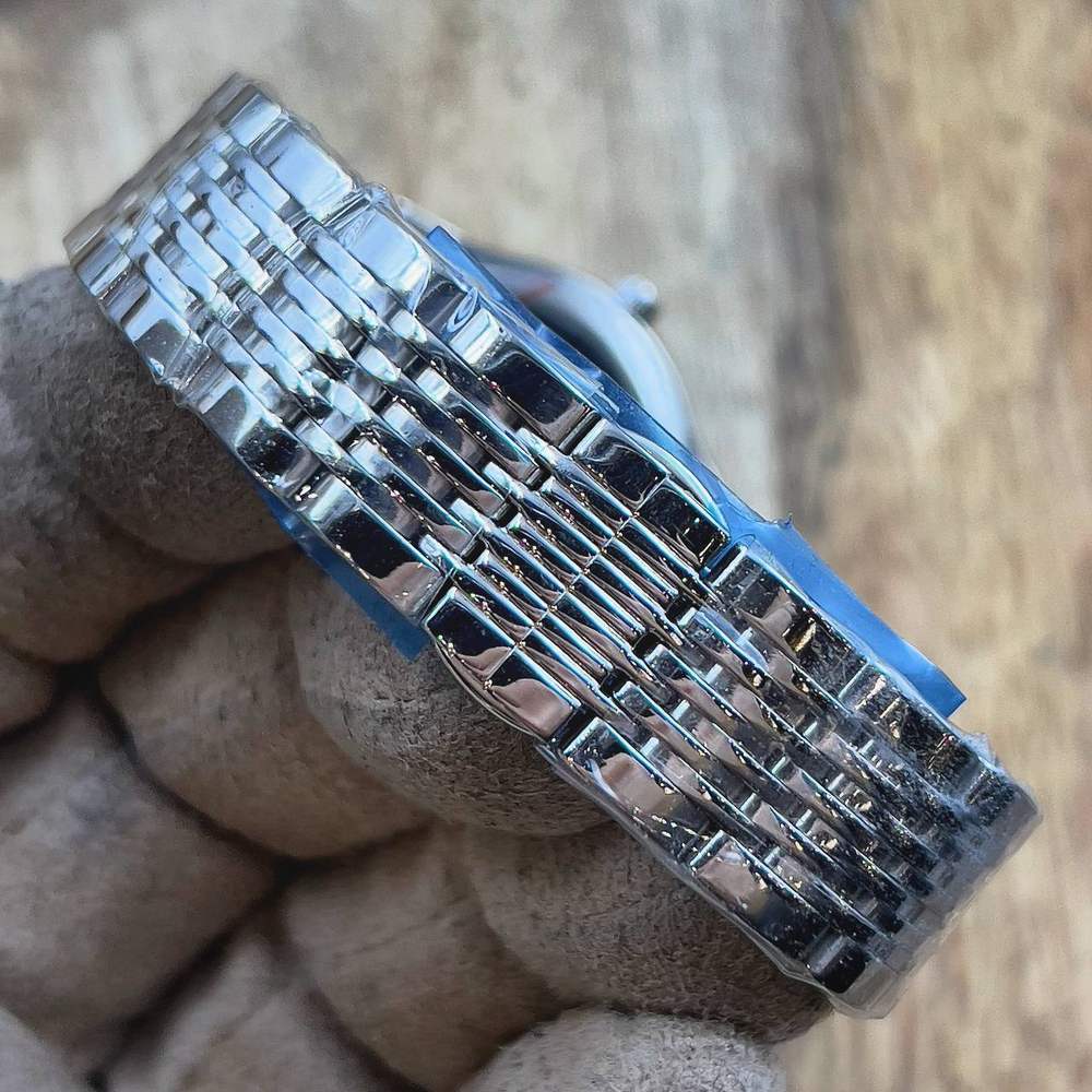 Часы Jaeger-LeCoultre