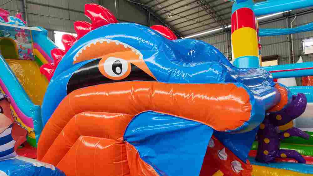 Коммерческий надувной батут «На морском дне 3», 15*7*7 м