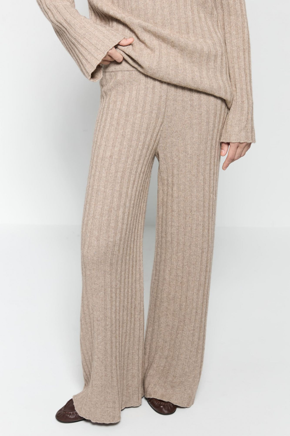 Костюм с брюками из смесового кашемира