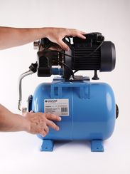 Станция насосная UNIPUMP AUTO JS80-50 h38 Q2,7 бак 50л 31738