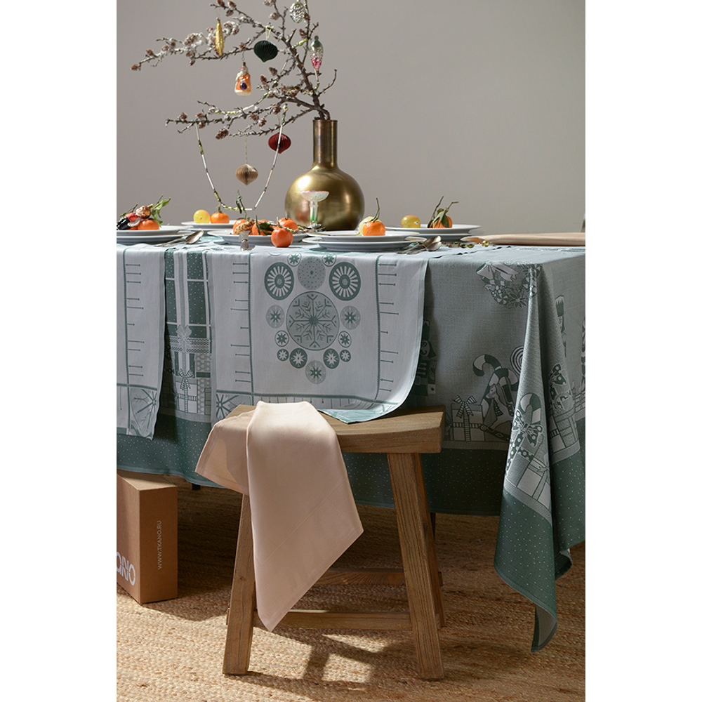 Дорожка на стол 53x150 Tkano New Year Essential Ледяные узоры зеленая