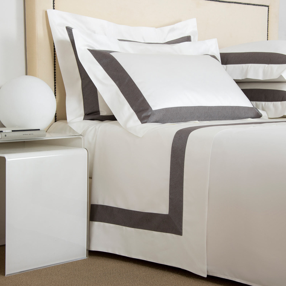 Постельное белье Frette Forever Bordo Grey/Brown (240 х 220 см)