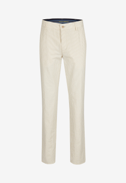 Garvey_7900-34_front