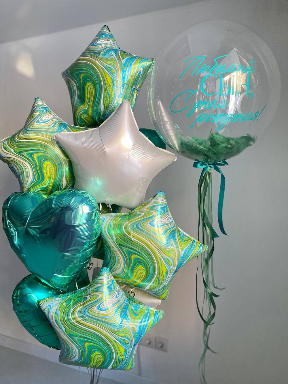 Зелёные воздушные шары на 18 лет №3061