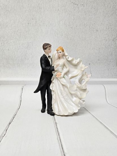 Свадебные фигурки "Жених и невеста" на торт