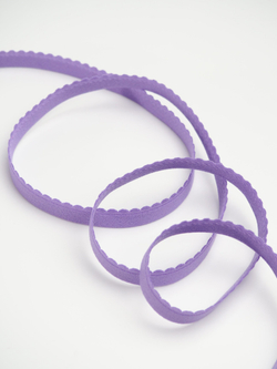Резинка отделочная яркая лаванда ажурная ширина 12 мм с учетом фестона