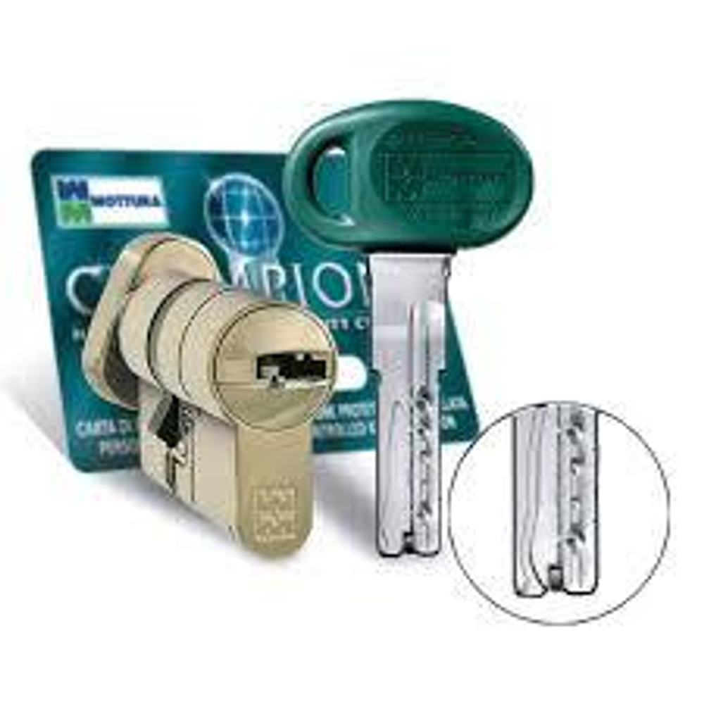 Цилиндровый механизм MOTTURA CHAMPION C38-4636-C5 82мм (46/36 под верт) шток никель